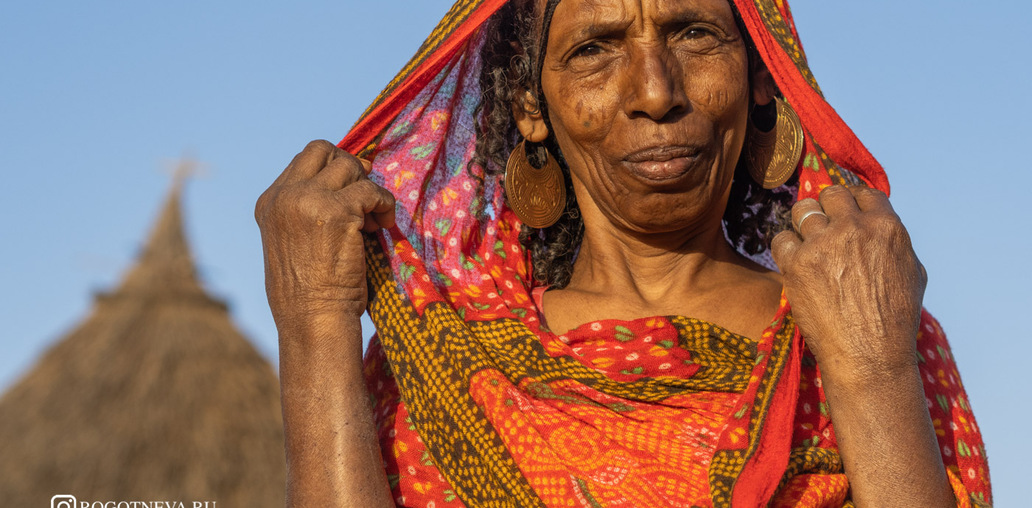 Женщина племени Билен (Эритрея)