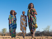 Женщины племен Мукубал ( 2)