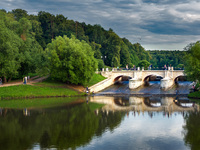 Царицынская плотина, Москва