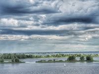 Бескрайняя река Волга