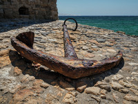Старый якорь (The old anchor)