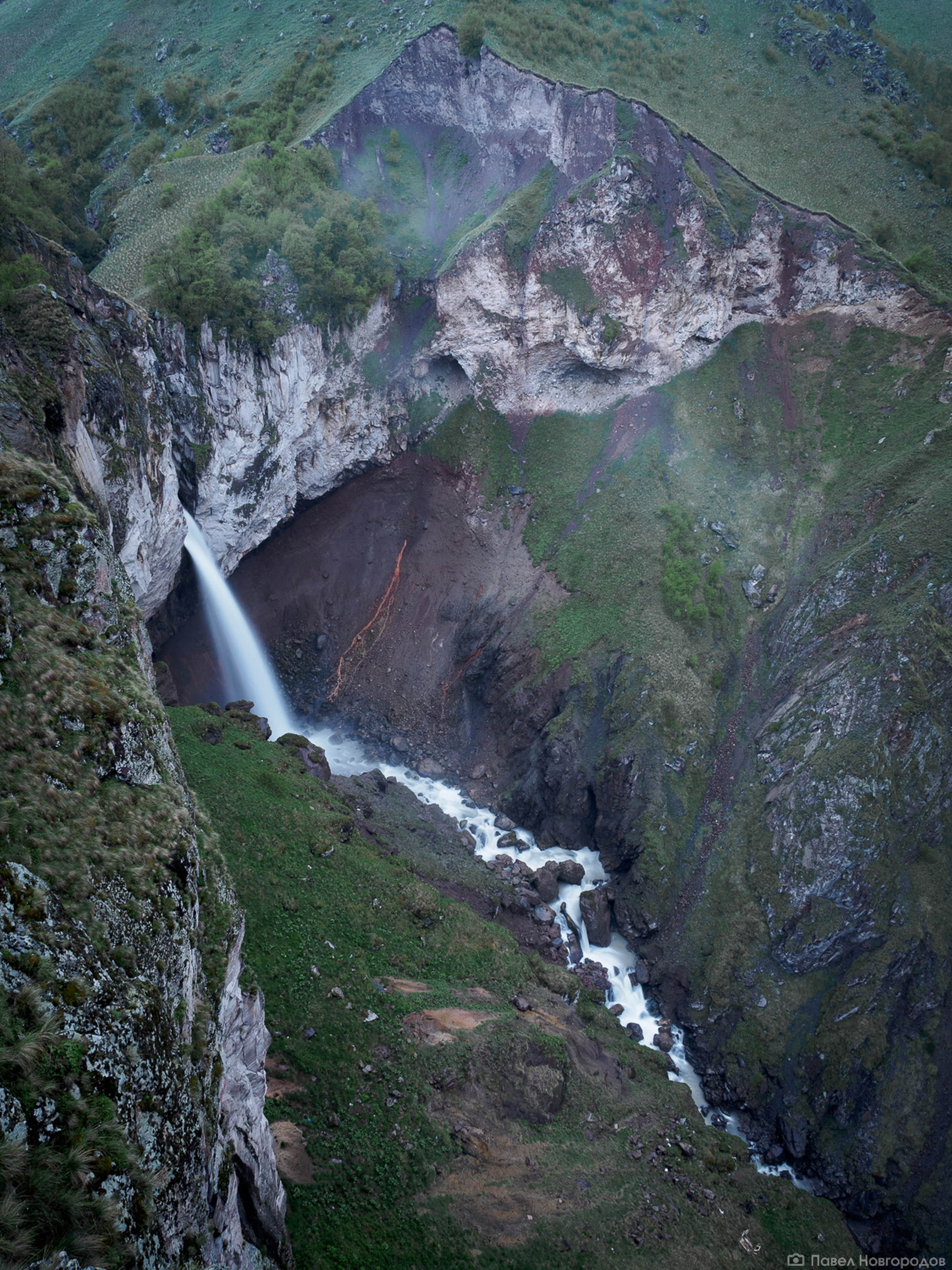 Урочище Джилы-Су, водопад Кызыл-Су.