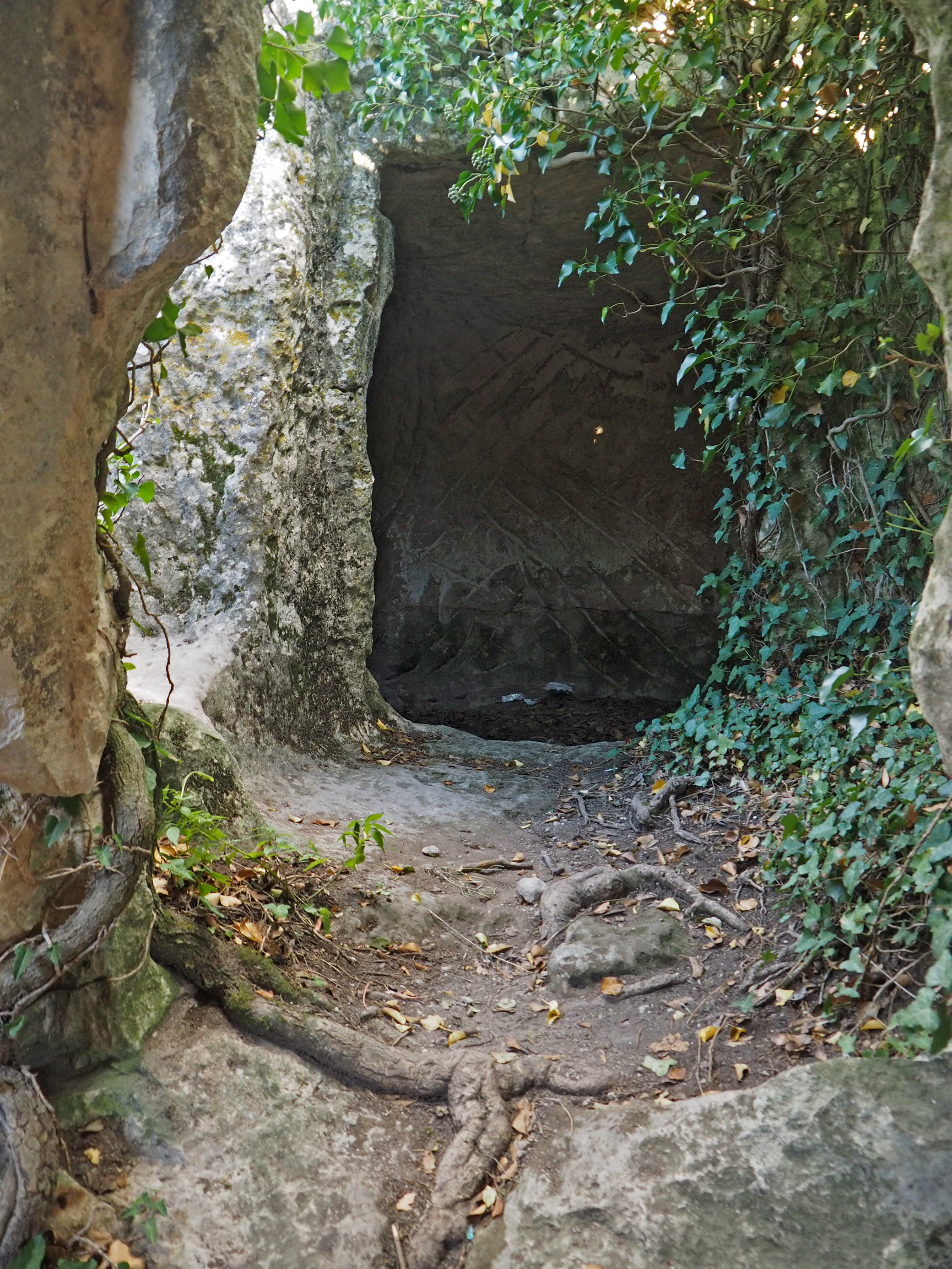 В пещерах Тепе-Кермен