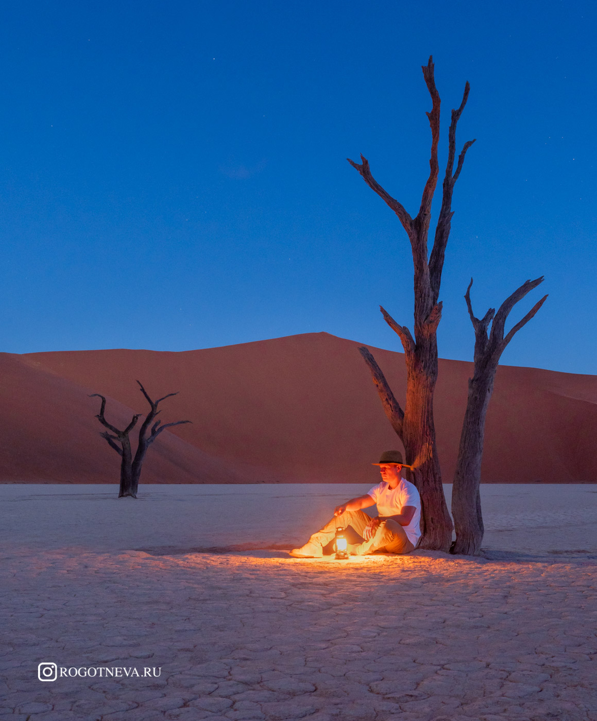 Вечер в пустыне Намиб