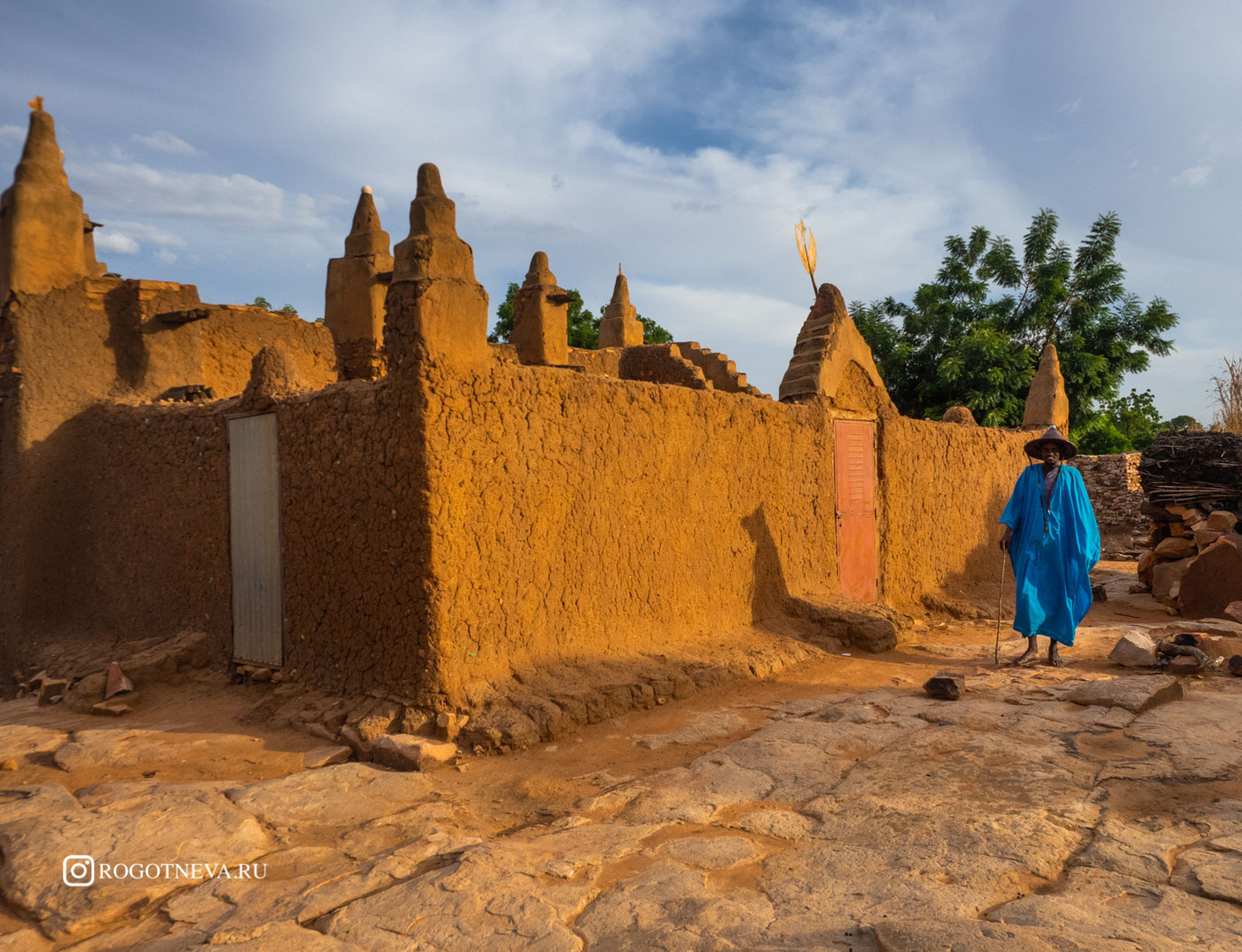 Страна Догонов, Мали