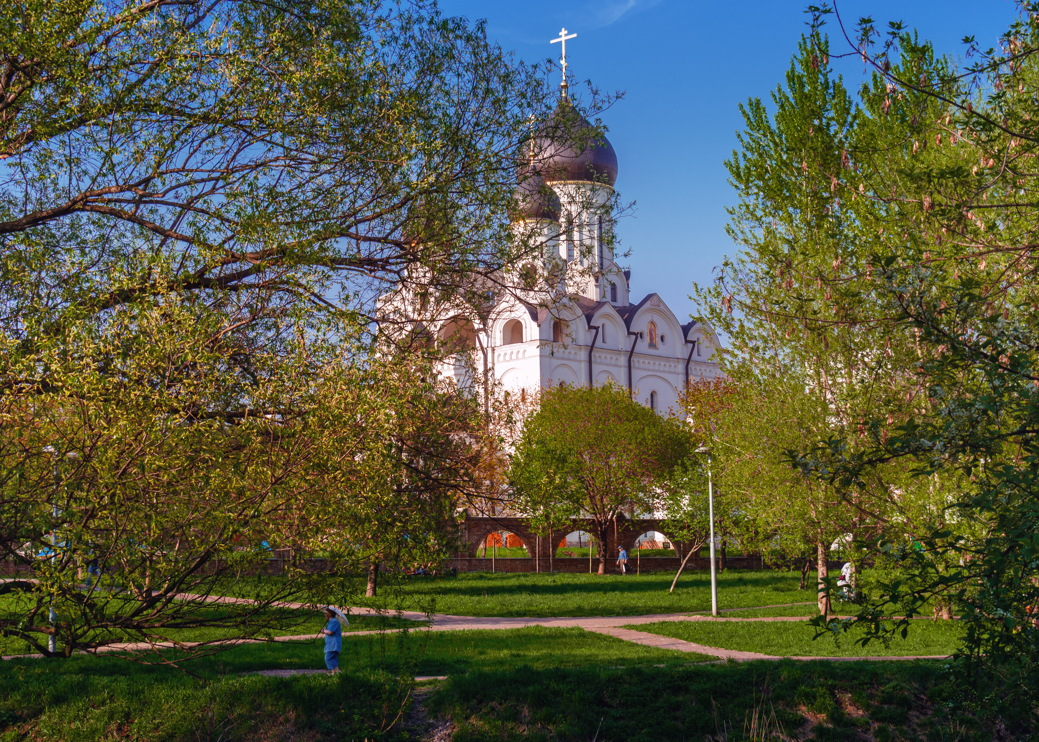 Церковь Серафима Саровского в Раеве (Москва)