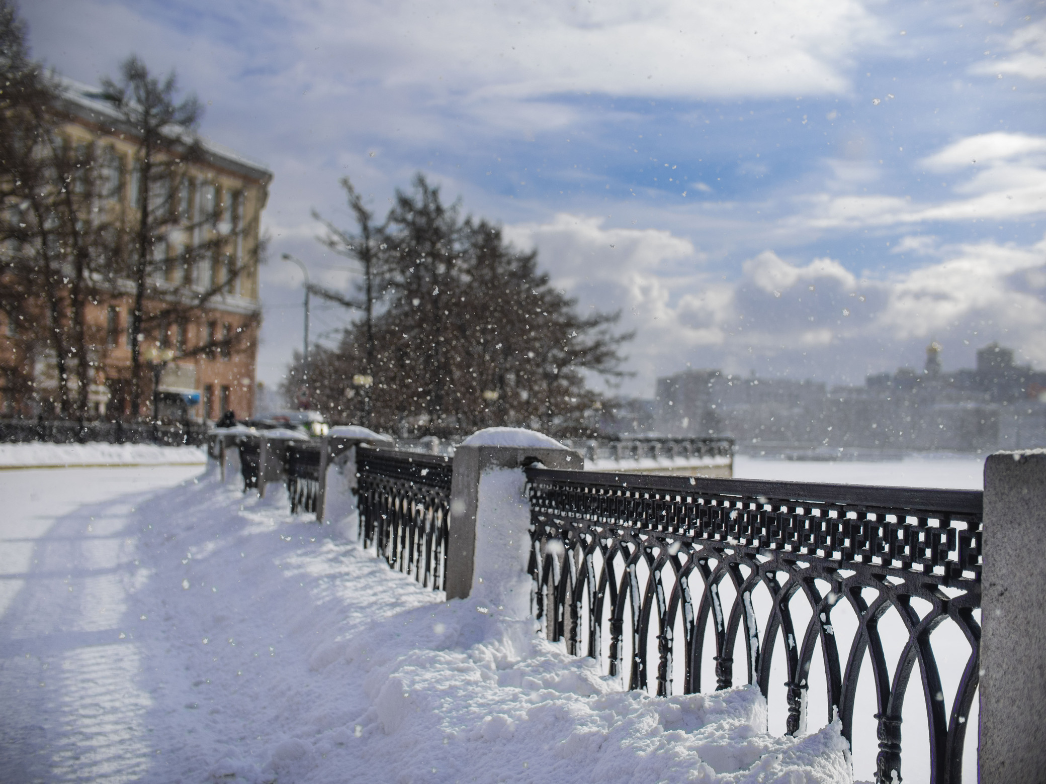 Снегопад в Екатеринбурге