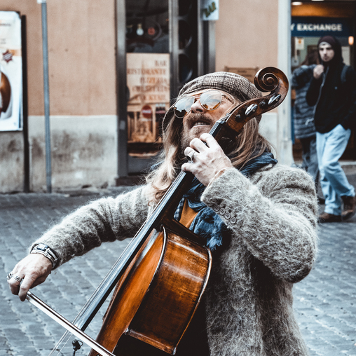 Уличный музыкант. Рим