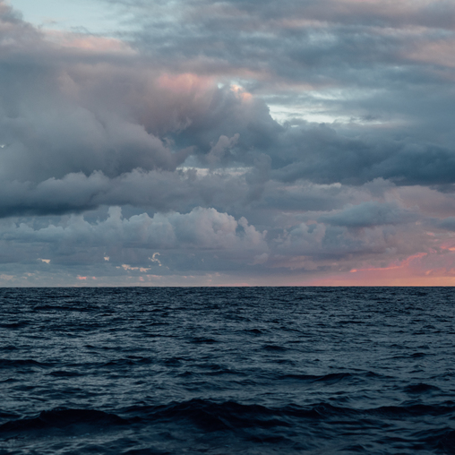 Закат над Атлантическим океаном